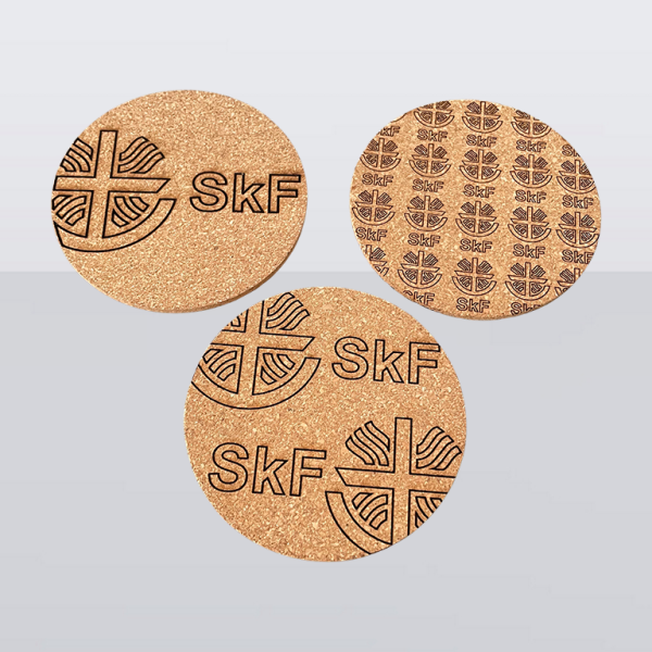 Runde Korkuntersetzer mit SkF-Logo